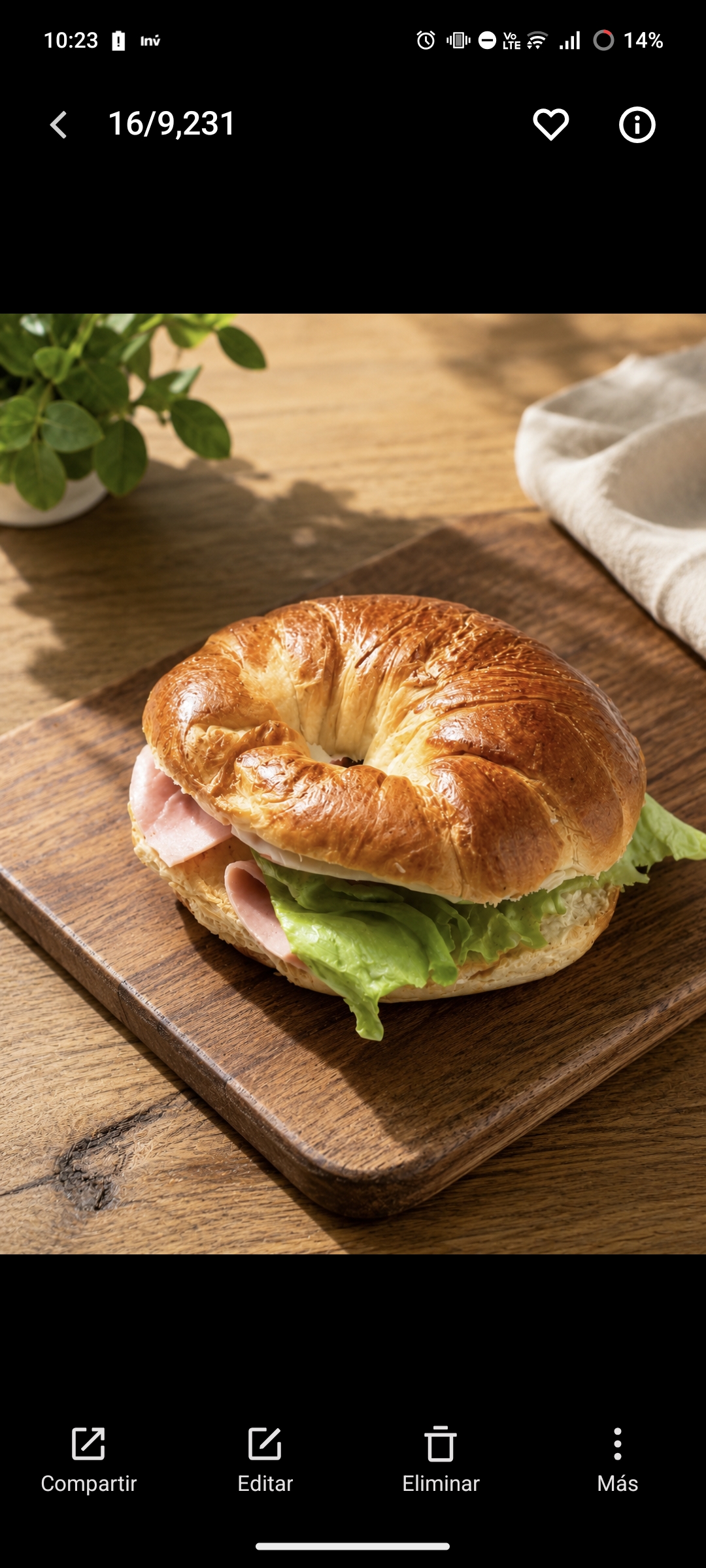 Croissant de Jamón